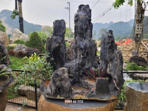 hòn non bộ đá lũa đen hòa bình, Tiểu cảnh hòn non bộ
