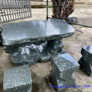 Bàn ghế đá tự nhiên Hòa Bình cuội xanh (4)