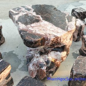 Bàn ghế đá tự nhiên Hòa Bình đá báo hồng