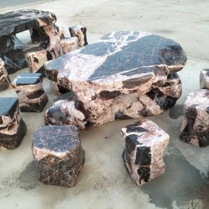 Bàn ghế đá tự nhiên Hòa Bình đá báo hồng
