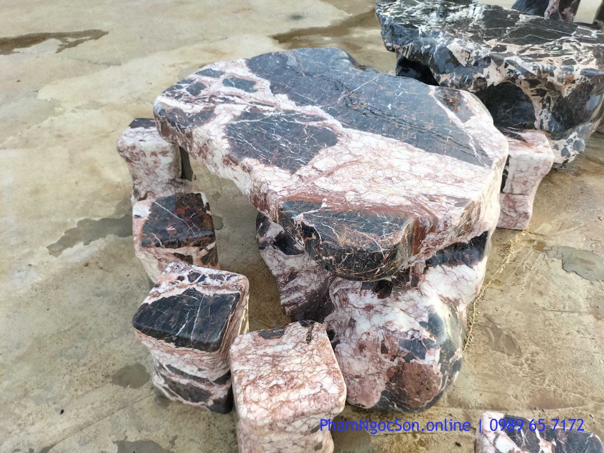 Bàn ghế đá tự nhiên Hòa Bình đá báo hồng