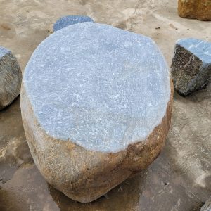 bàn ghế đá tự nhiên