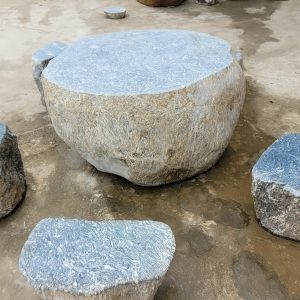 bàn ghế đá tự nhiên