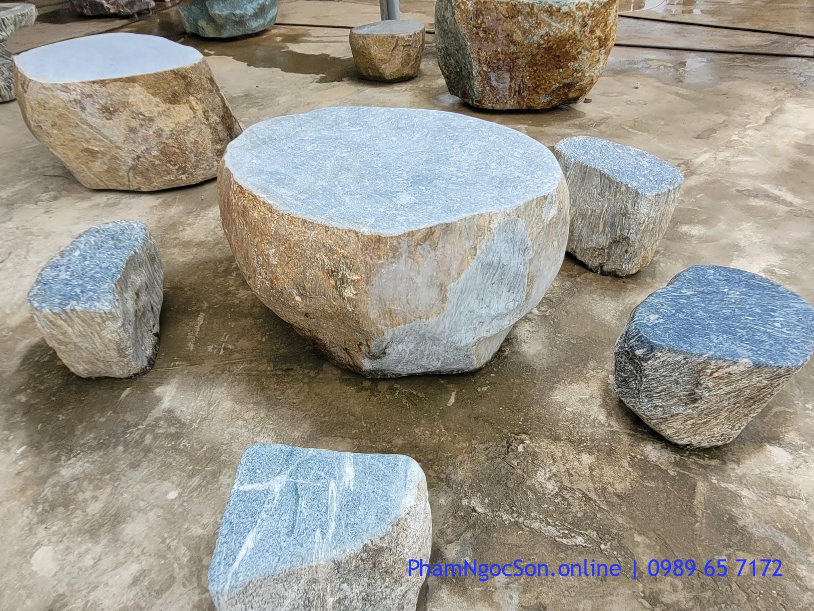 bàn ghế đá tự nhiên