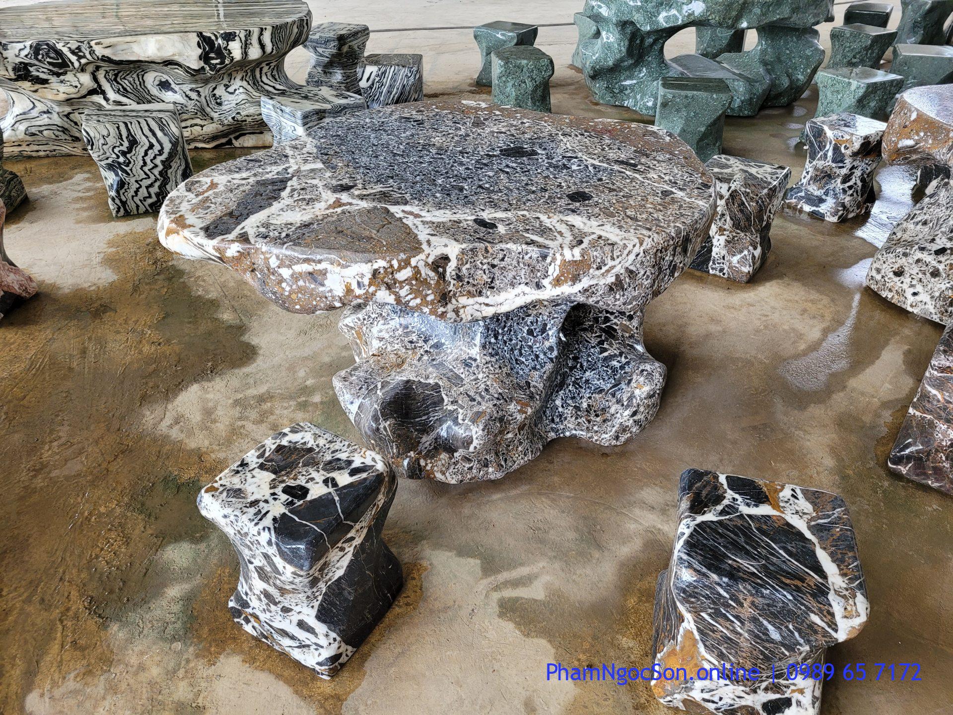 bàn ghế đá tự nhiên hoa trắng