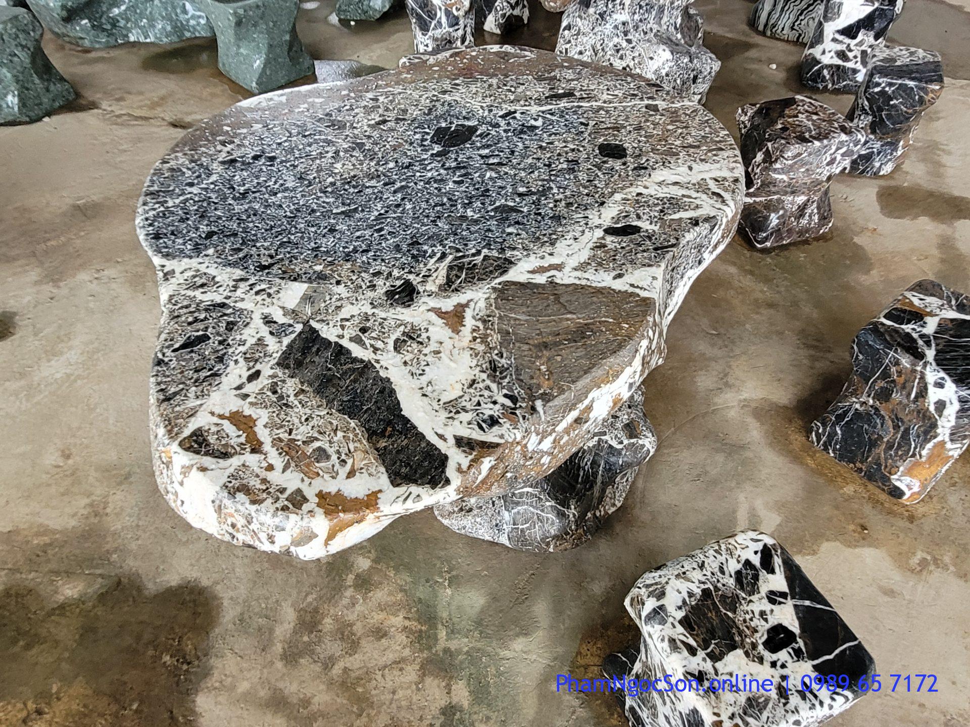 bàn ghế đá tự nhiên hoa trắng
