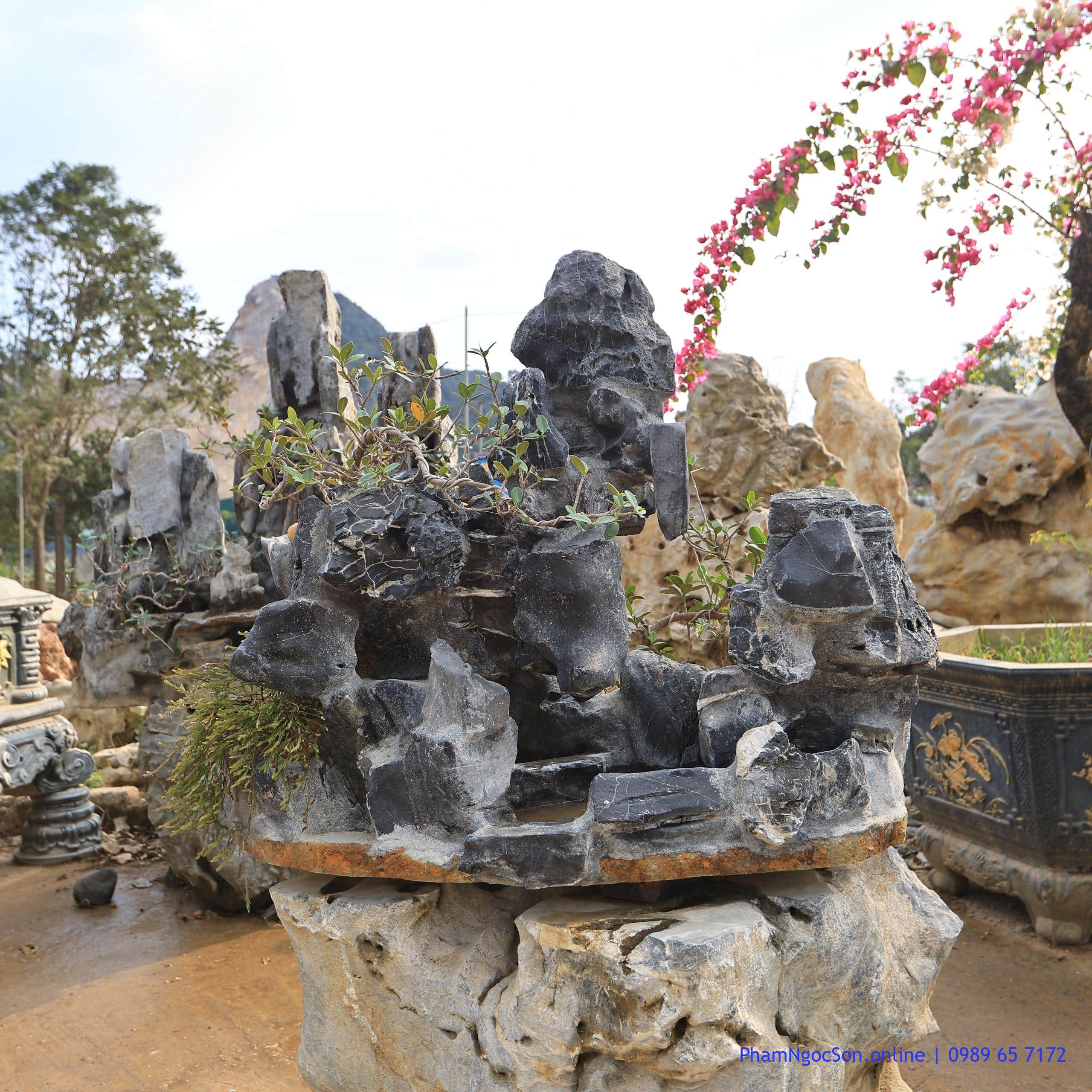 làm thác nước bằng đá