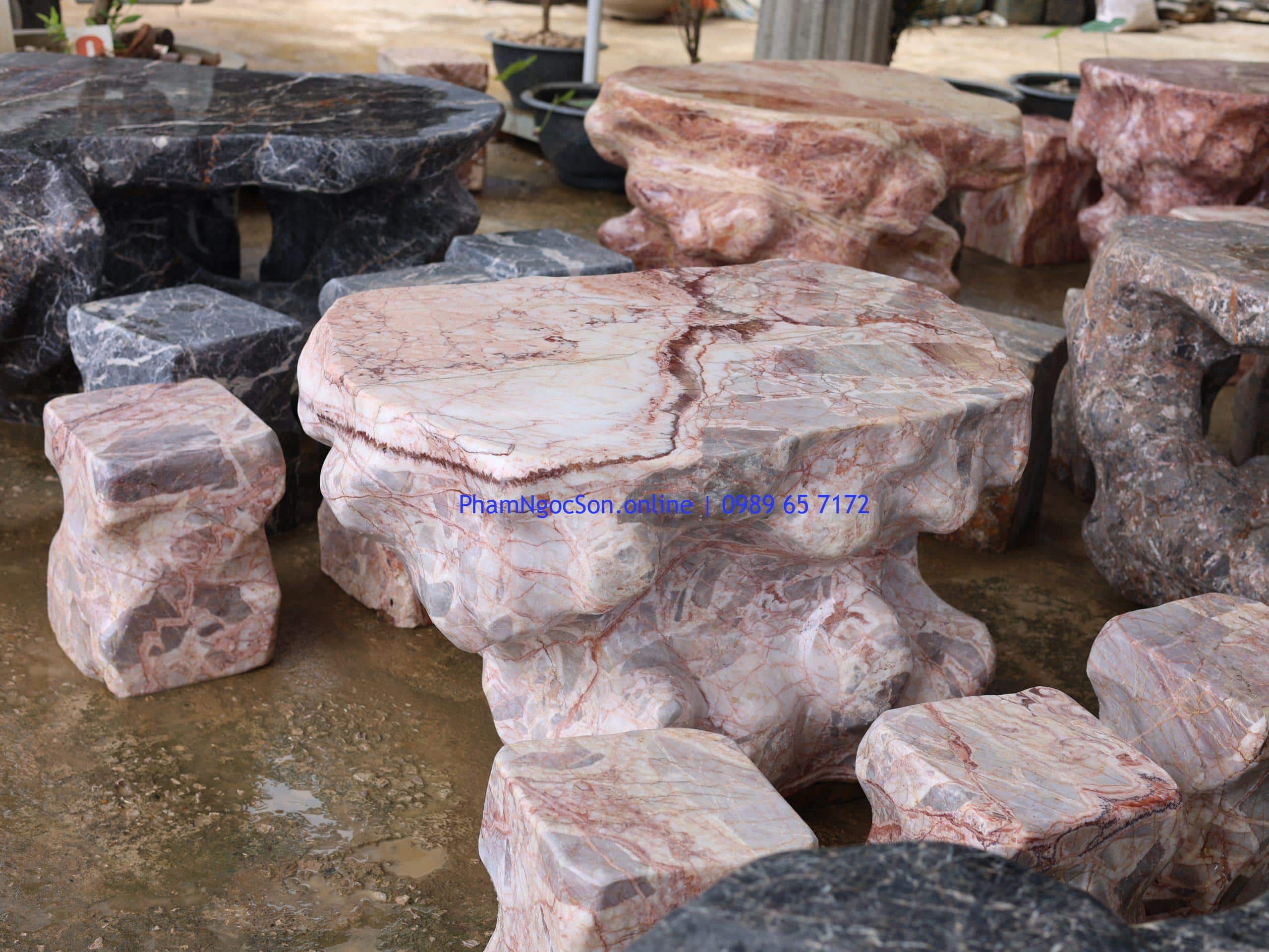 bàn ghế đá tự nhiên giá rẻ, bàn đá huyết long