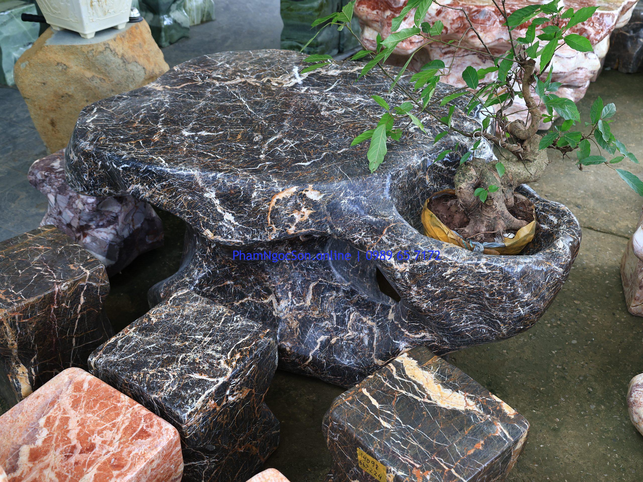 chọn bàn đá tự nhiên